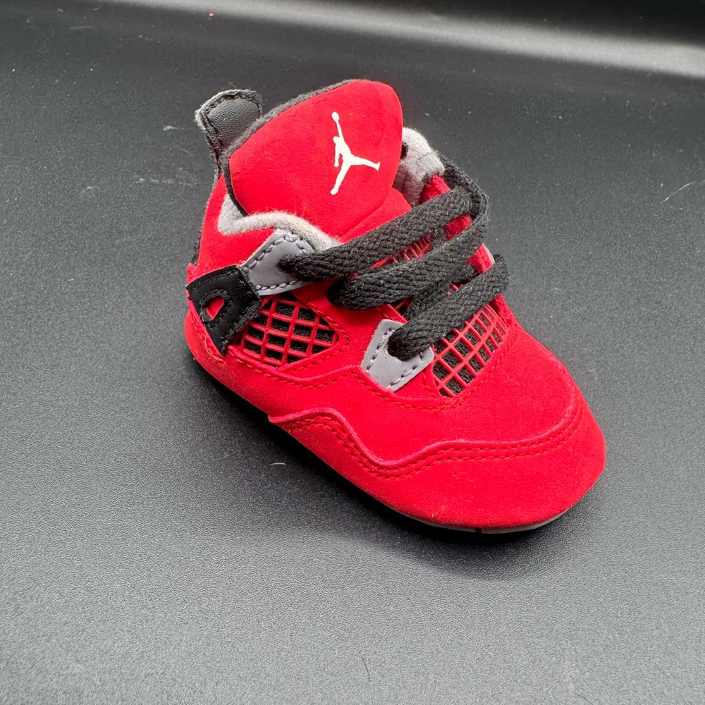 Jordan Kids Red and Black Sneakers - Picture 6 of 11
